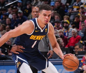 爱游戏官网-关于丹佛掘金发布备战花絮；冲刺阶段完成体检；NBA季后赛任务艰巨；赛程密集仍需轮换的信息