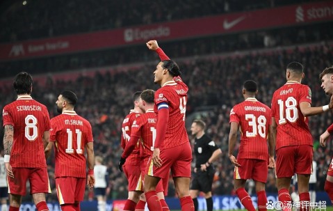 爱游戏-利物浦迎英超关键赛；窗口期篮板制胜；目标明确；资深球员宣示担当